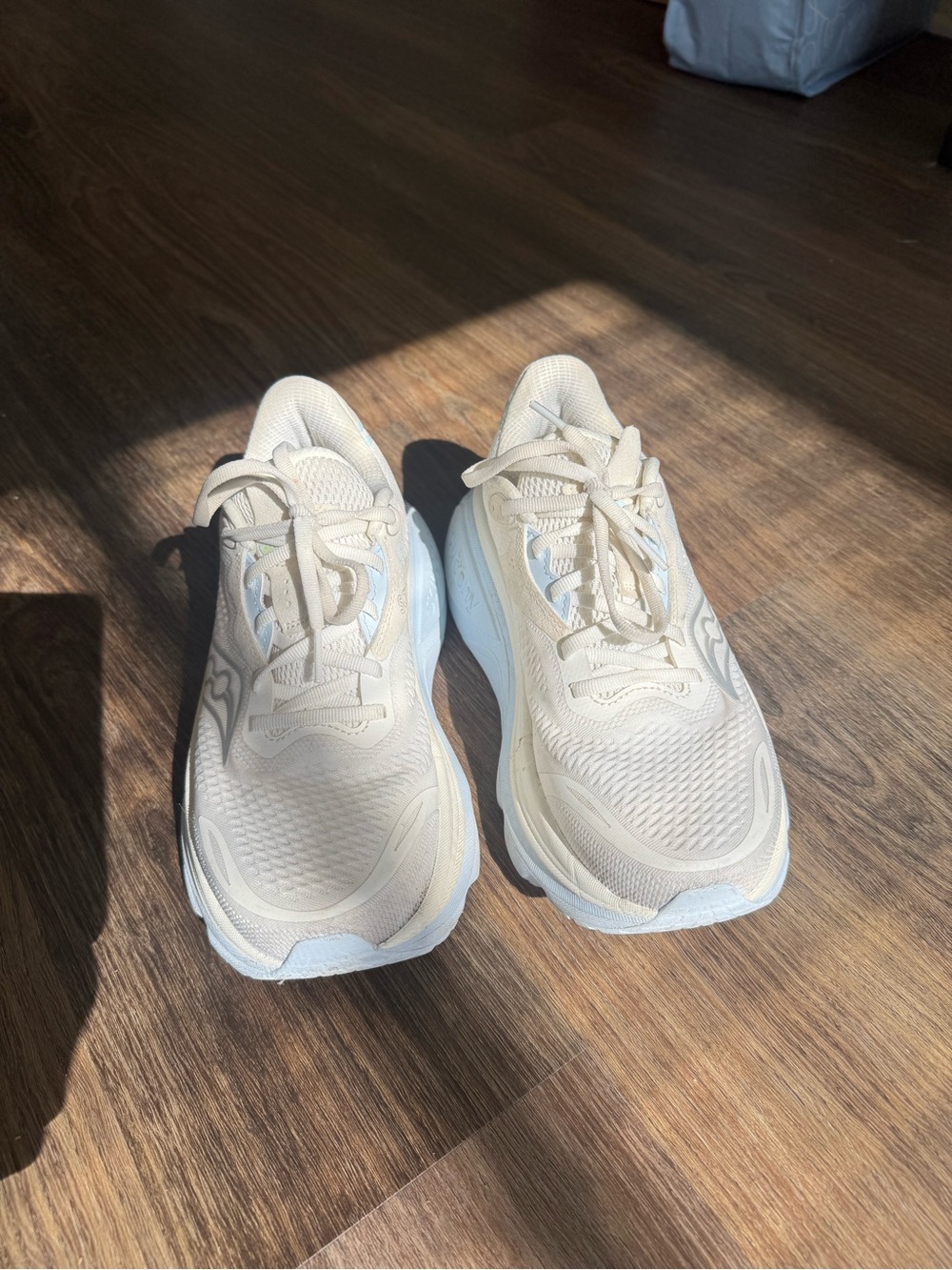 Saucony Hurricane 26 Running Shoes